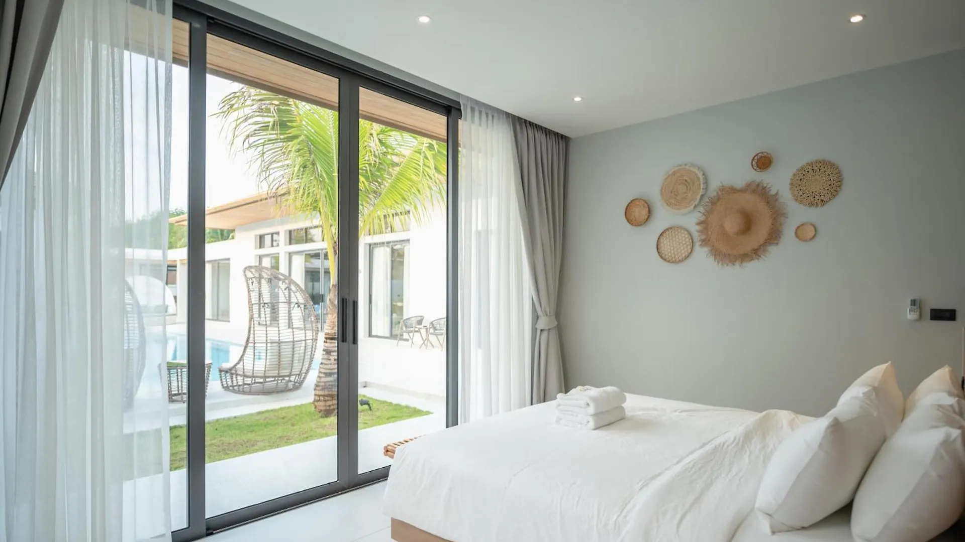 Mouana Breeze Mai Khao 5-Bedroom Pool Villa 9910