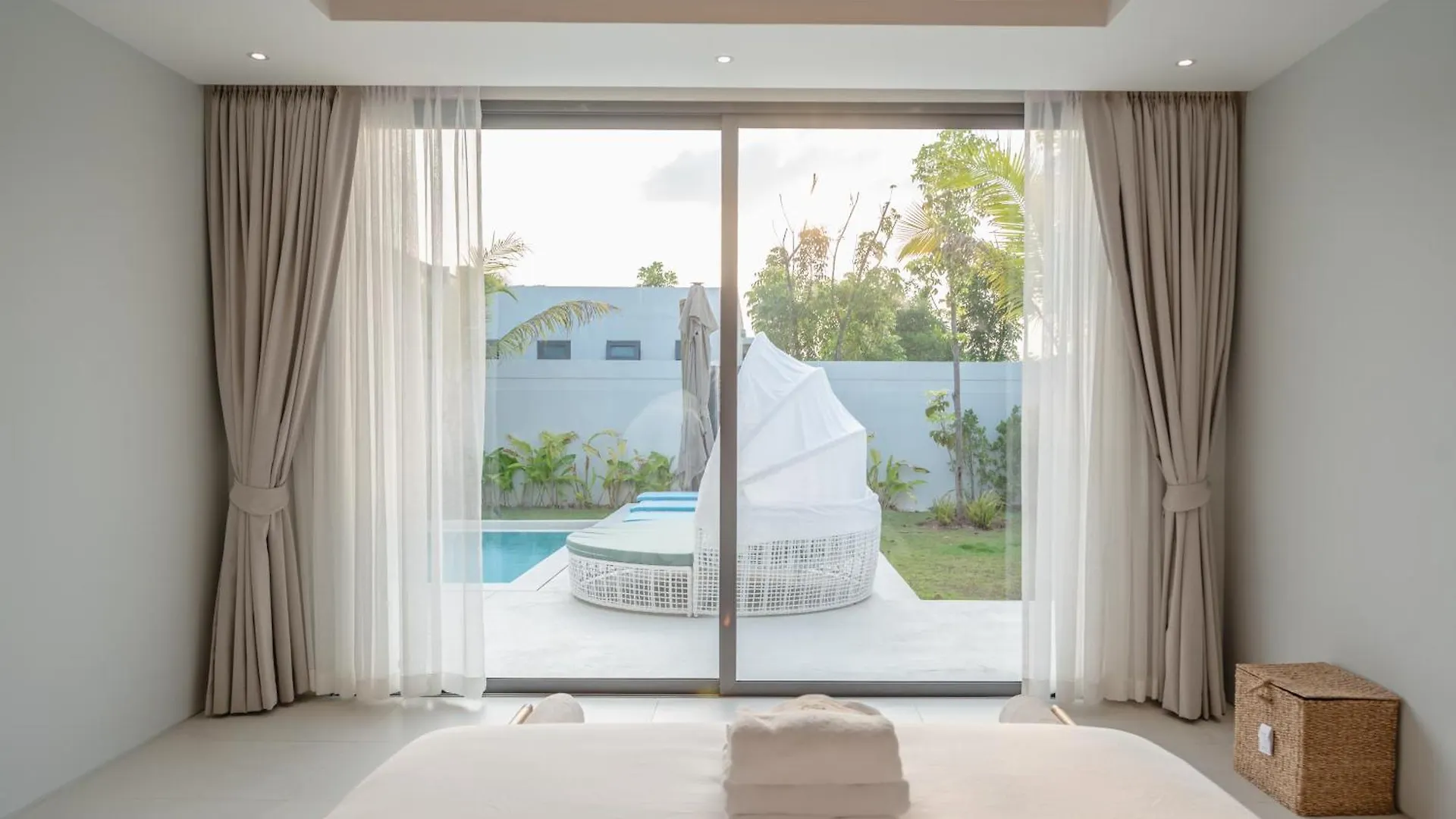 Mouana Breeze Mai Khao 5-Bedroom Pool Villa 9910